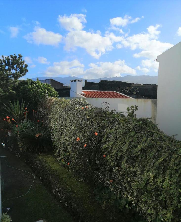 Surf & Guest Lorena'S House Ribeira Grande Exteriör bild